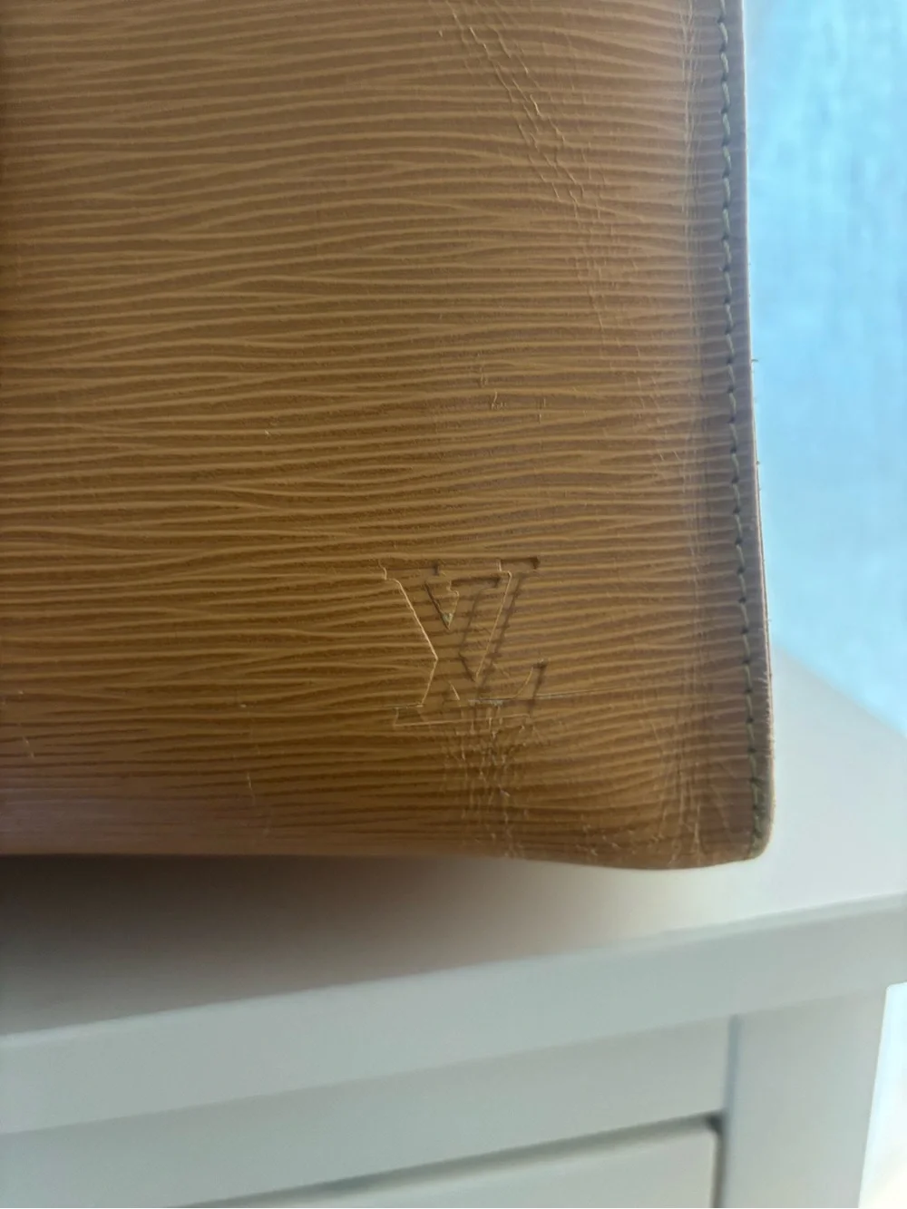 Louis Vuitton(authenticated)Tan Epi Leather Duffel with Colorful Geometric Strap - Picture 2 of 11